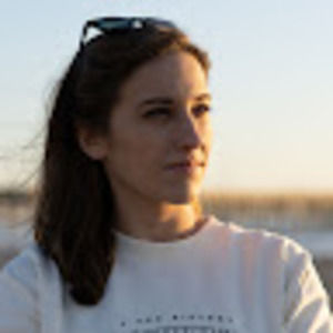 Meet your Posher, Laurie